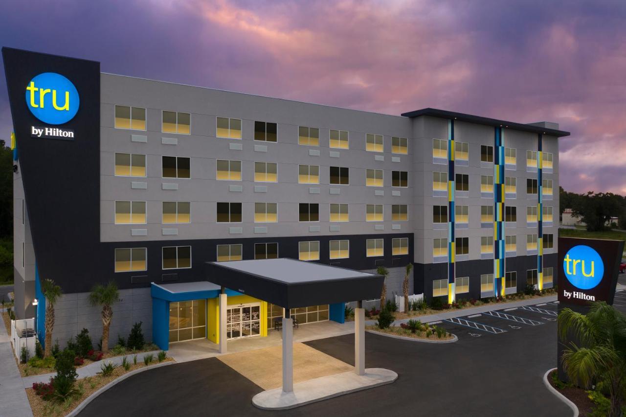 Tru By Hilton Lake City Exterior photo