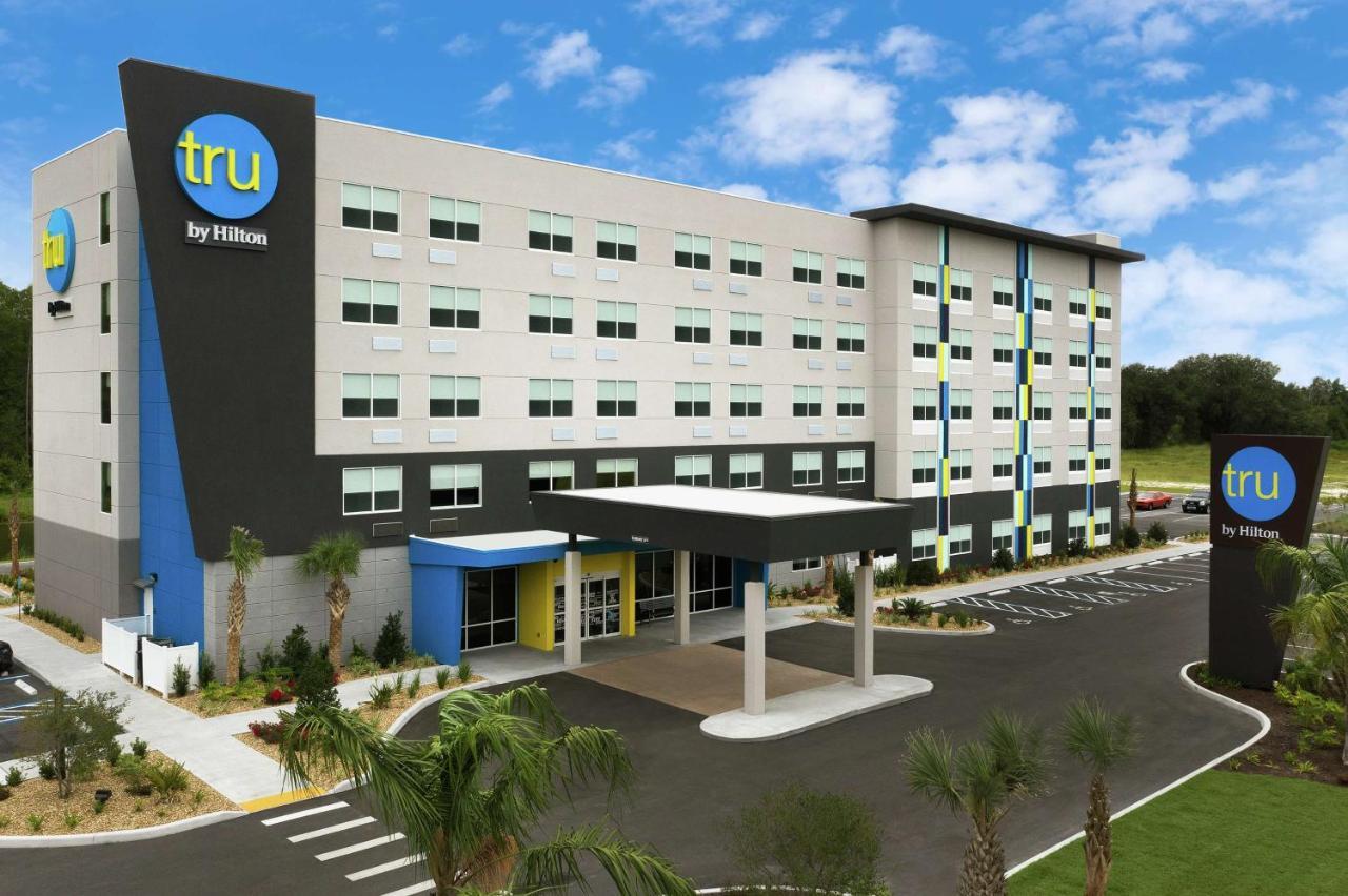 Tru By Hilton Lake City Exterior photo