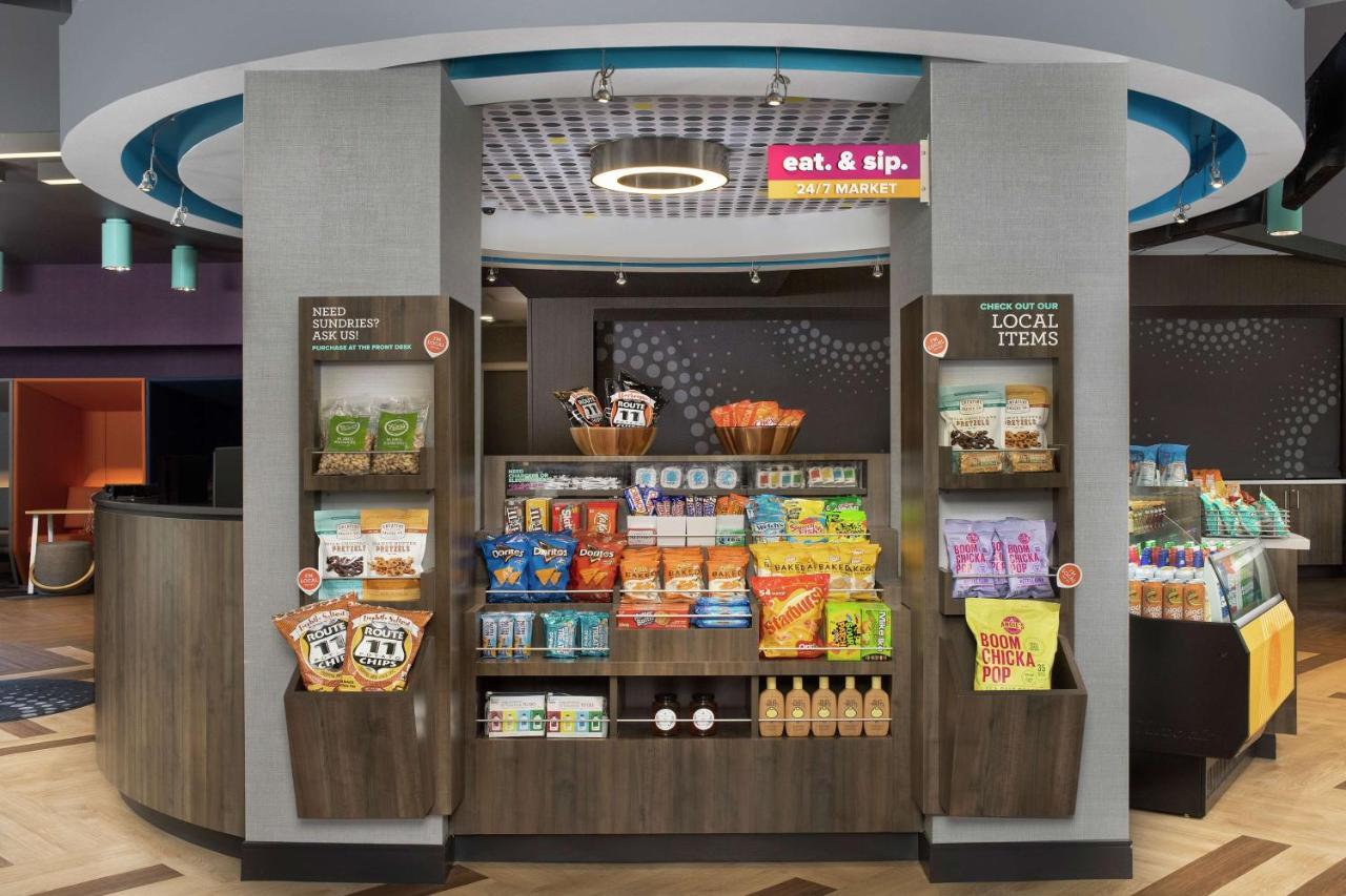 Tru By Hilton Lake City Exterior photo